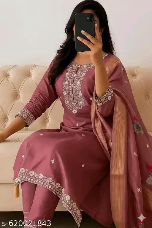 EW EMBROIDERY SURATI KRUTA SET