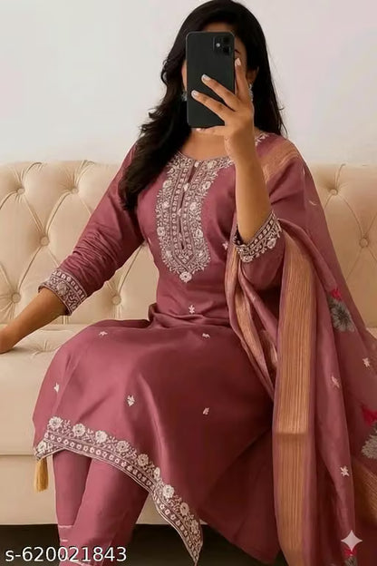 EW EMBROIDERY SURATI KRUTA SET