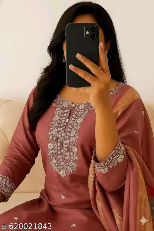 EW EMBROIDERY SURATI KRUTA SET